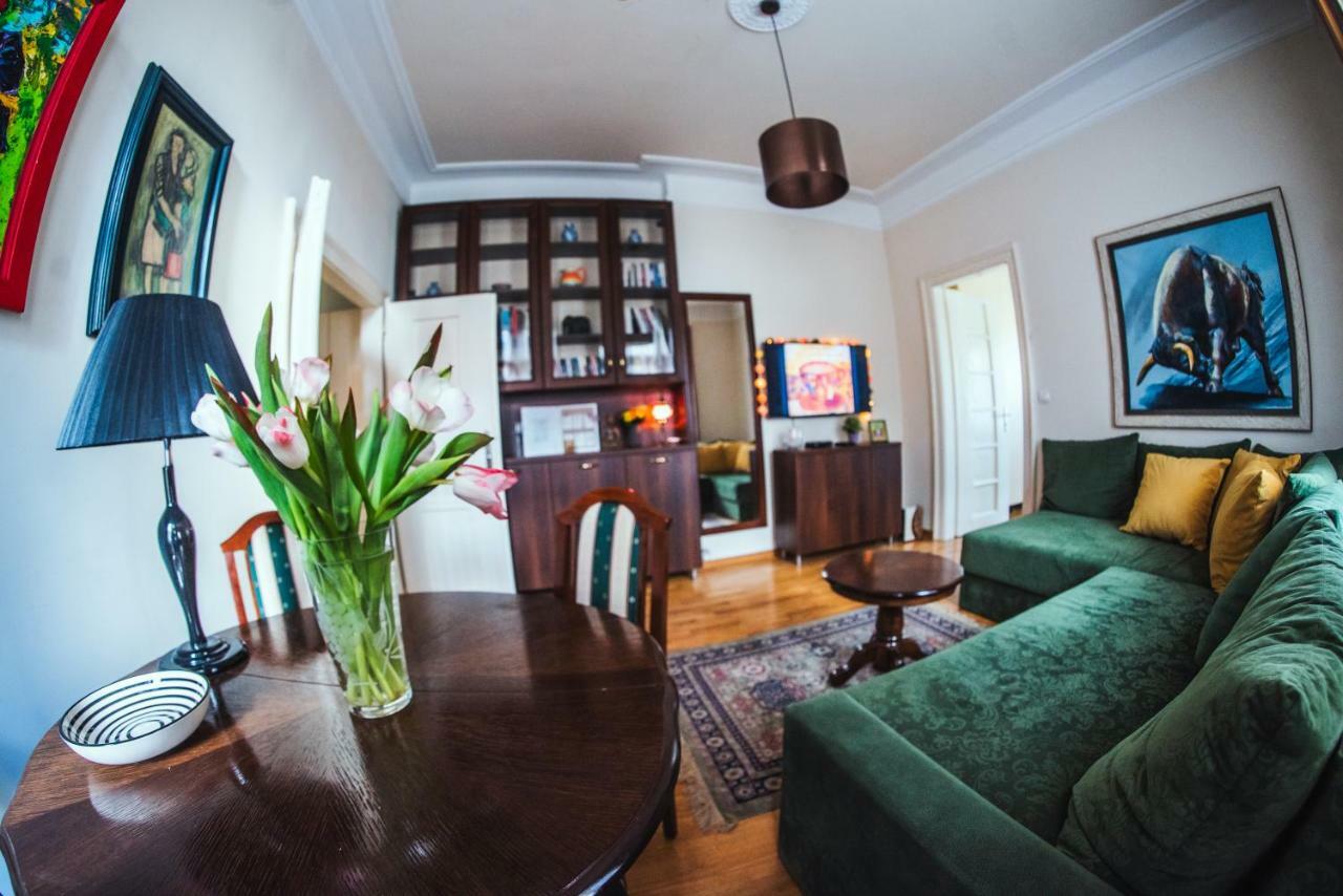 Crown Apartment With Garden View Belgrade Exterior photo