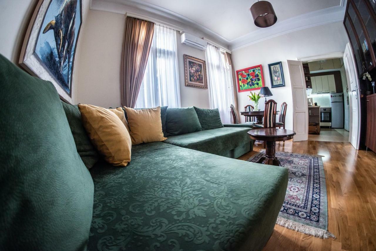 Crown Apartment With Garden View Belgrade Exterior photo